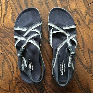 Merrell Women’s sandals LIKE NEW